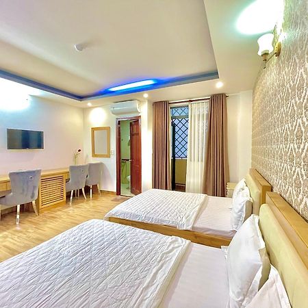 Helen Hotel & Apartment Vung Tau Esterno foto