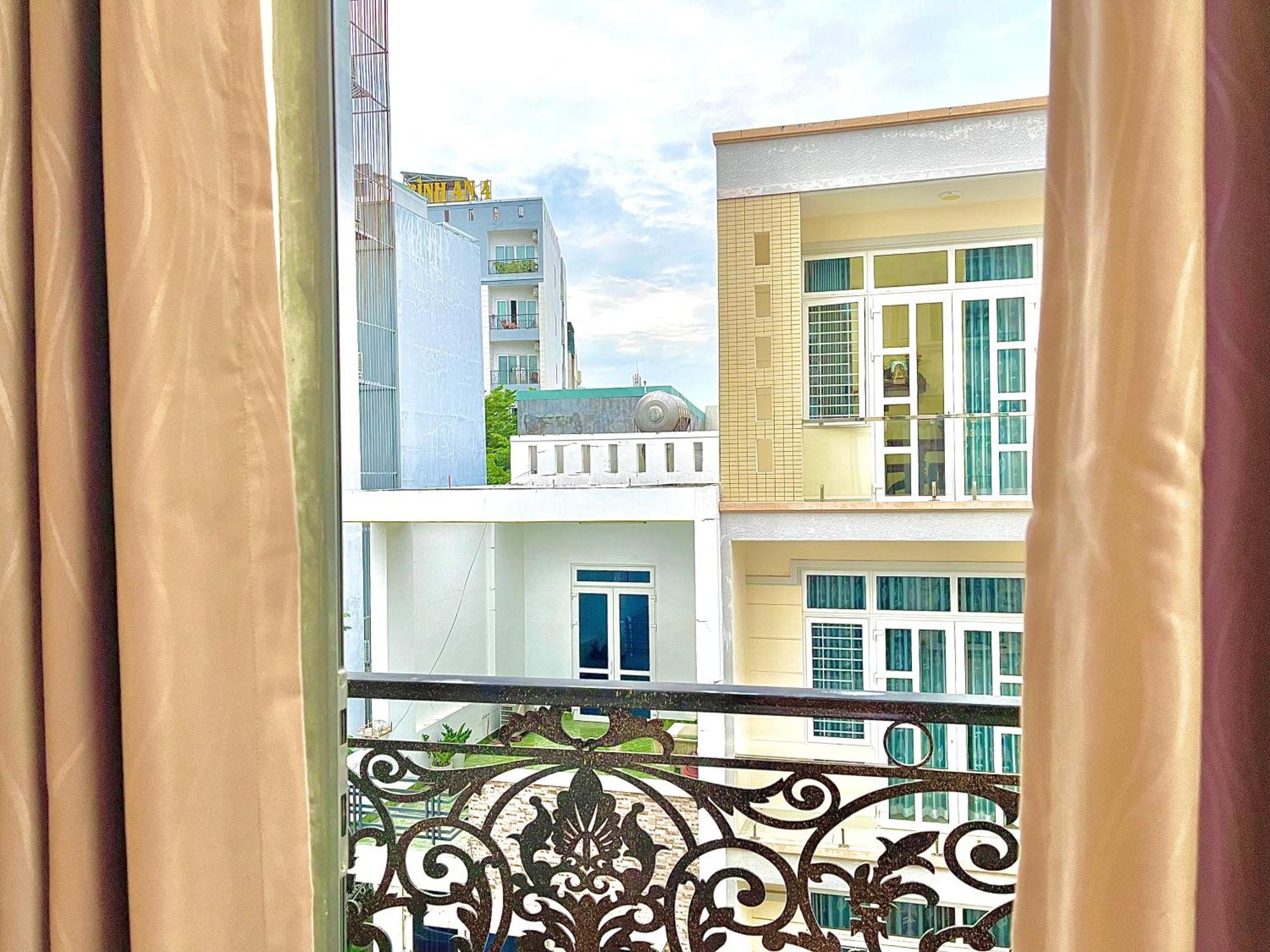Helen Hotel & Apartment Vung Tau Esterno foto